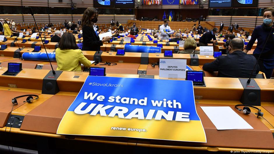 (Ukr) Євродепутати закликали до списання боргів України